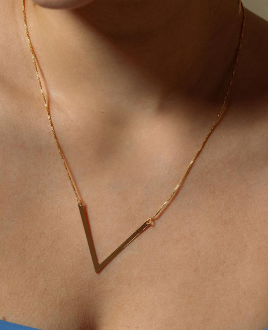 The V Necklace