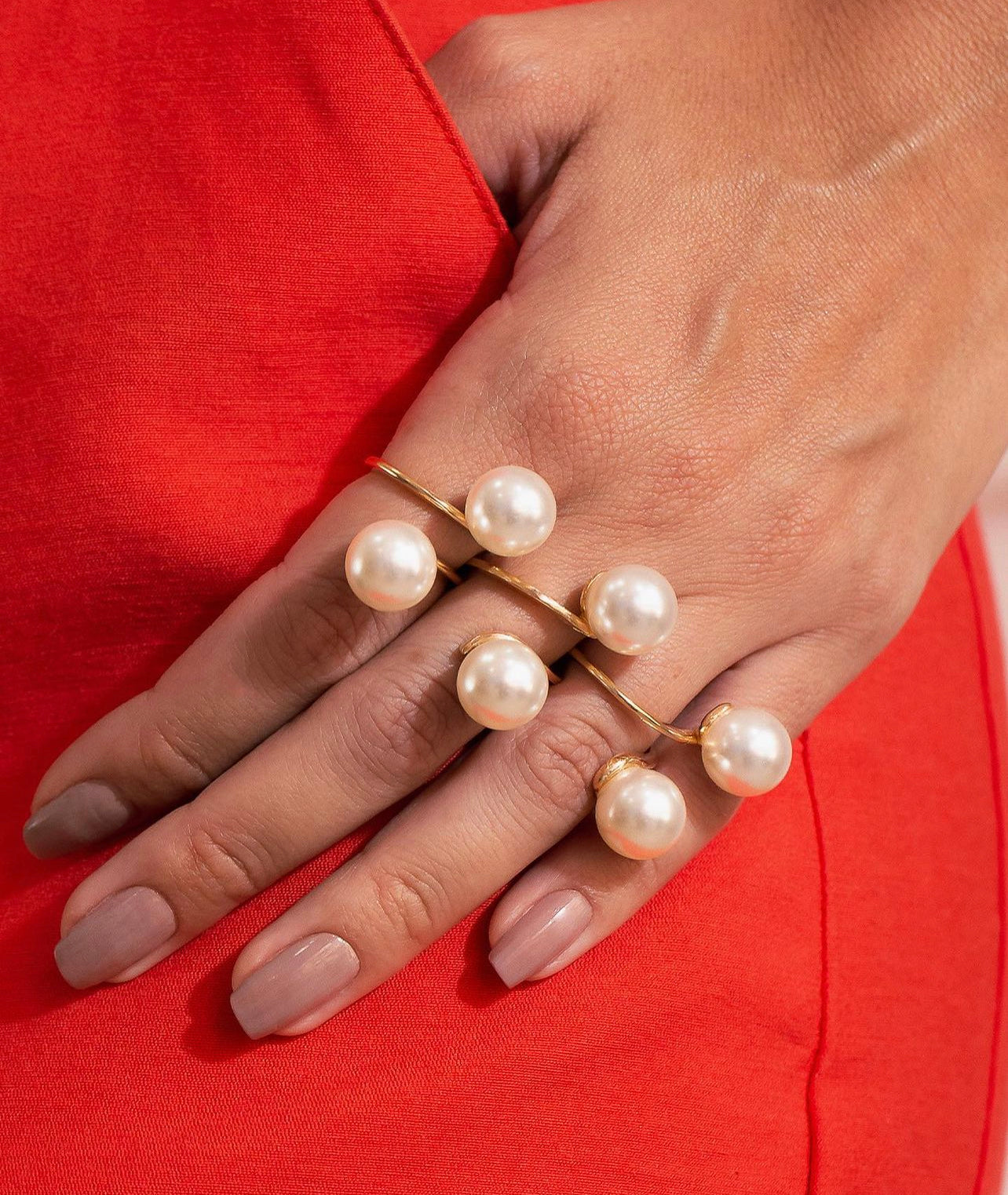 Two Pearls Ring